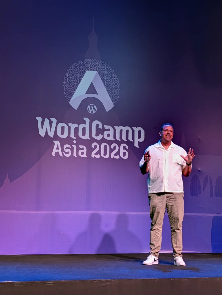 Palestra de Fellyph Cintra no WordCamp Asia